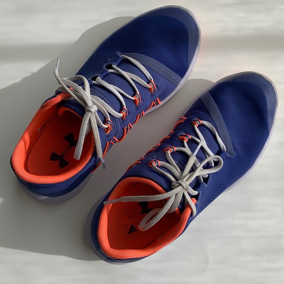 Under Armour Youth sneakers - Picture 3 of 6